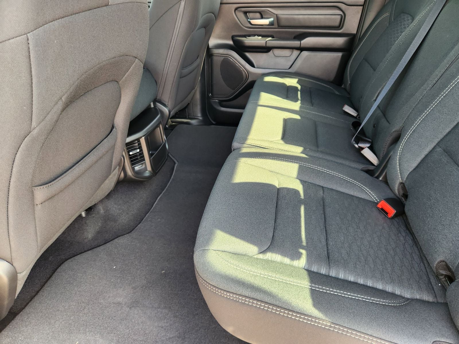 2026 RAM Ram 1500 RAM 1500 EXPRESS CREW CAB 4X2 5'7' BOX