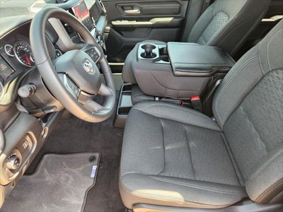 2026 RAM Ram 1500 RAM 1500 EXPRESS CREW CAB 4X2 5'7' BOX