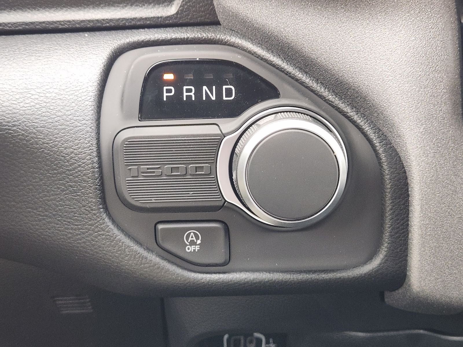 2026 RAM Ram 1500 RAM 1500 EXPRESS CREW CAB 4X2 5'7' BOX