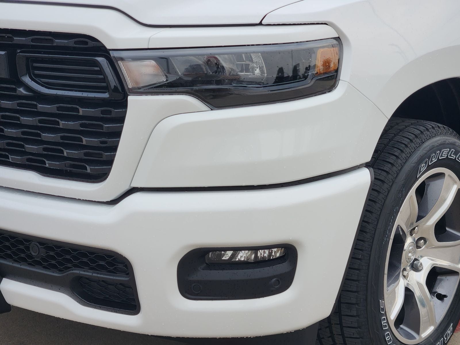 2026 RAM Ram 1500 RAM 1500 EXPRESS CREW CAB 4X2 5'7' BOX