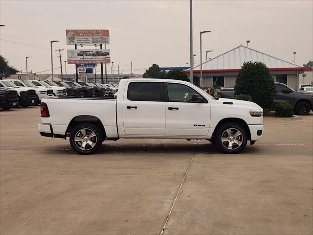 2026 RAM Ram 1500 RAM 1500 EXPRESS CREW CAB 4X2 5'7' BOX