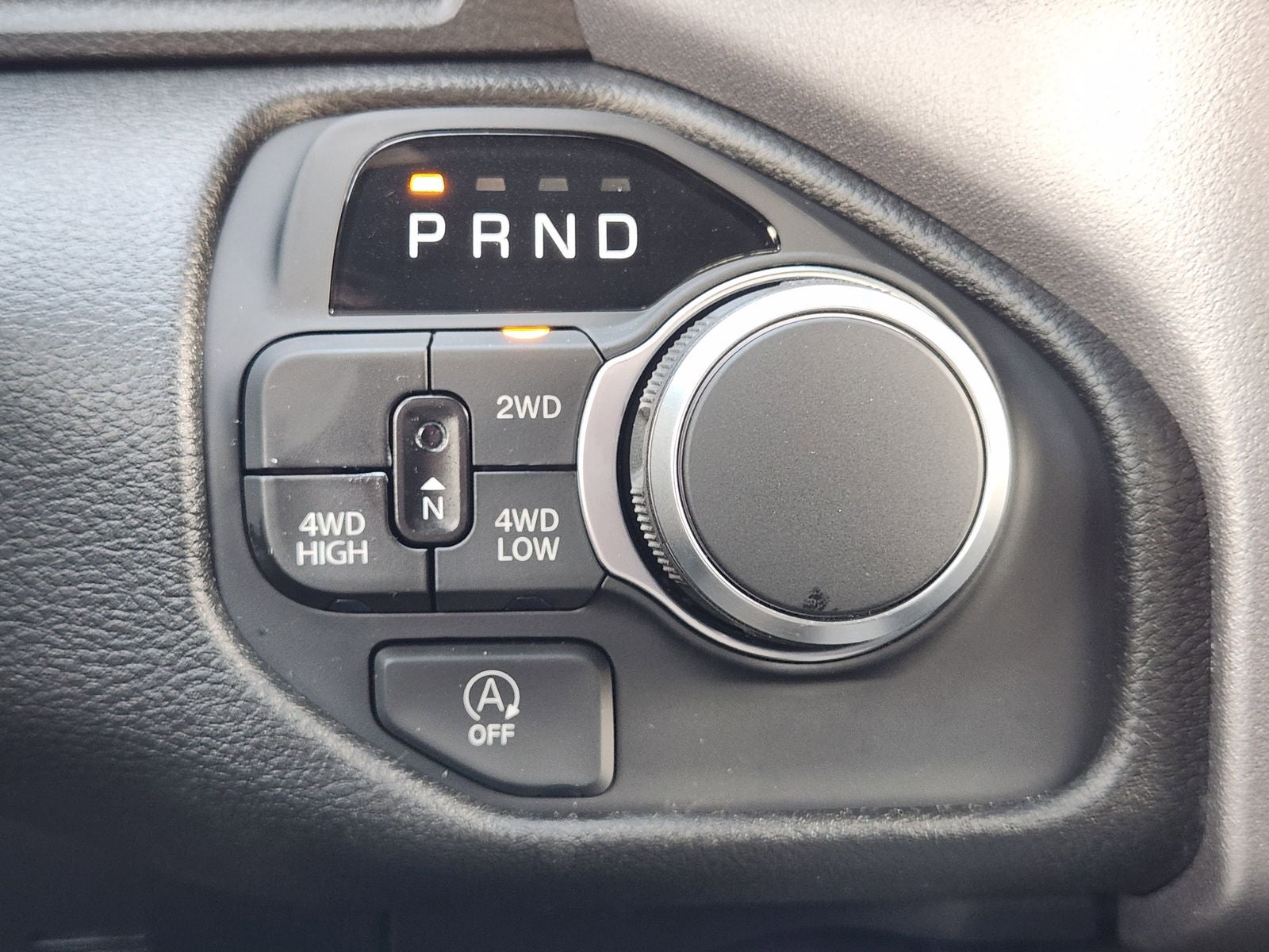 2026 RAM Ram 1500 RAM 1500 EXPRESS QUAD CAB 4X4 6'4' BOX