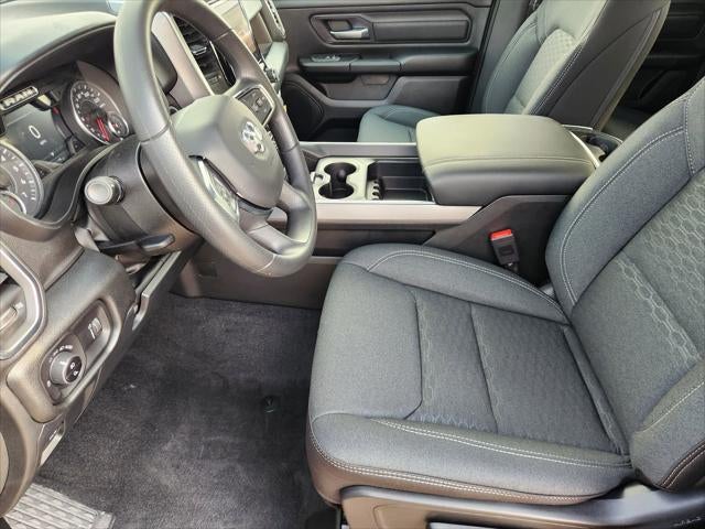 2026 RAM Ram 1500 RAM 1500 EXPRESS QUAD CAB 4X4 6'4' BOX