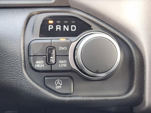 2026 RAM Ram 1500 RAM 1500 EXPRESS QUAD CAB 4X4 6'4' BOX