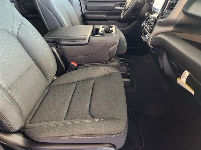 2026 RAM Ram 1500 RAM 1500 EXPRESS QUAD CAB 4X2 6'4' BOX