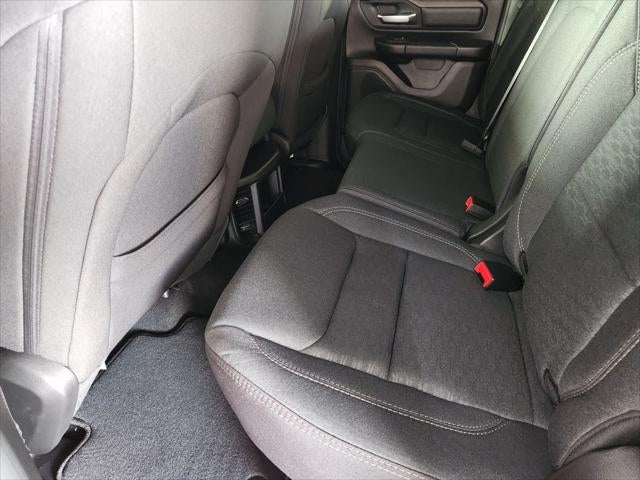 2026 RAM Ram 1500 RAM 1500 EXPRESS QUAD CAB 4X2 6'4' BOX