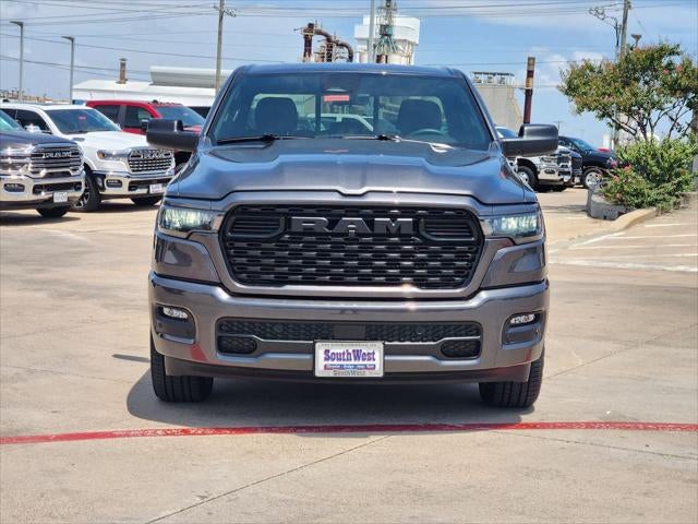 2026 RAM Ram 1500 RAM 1500 EXPRESS QUAD CAB 4X2 6'4' BOX