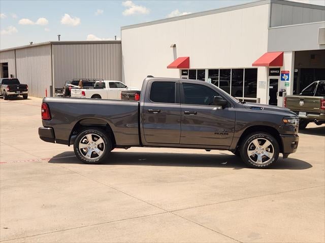 2026 RAM Ram 1500 RAM 1500 EXPRESS QUAD CAB 4X2 6'4' BOX