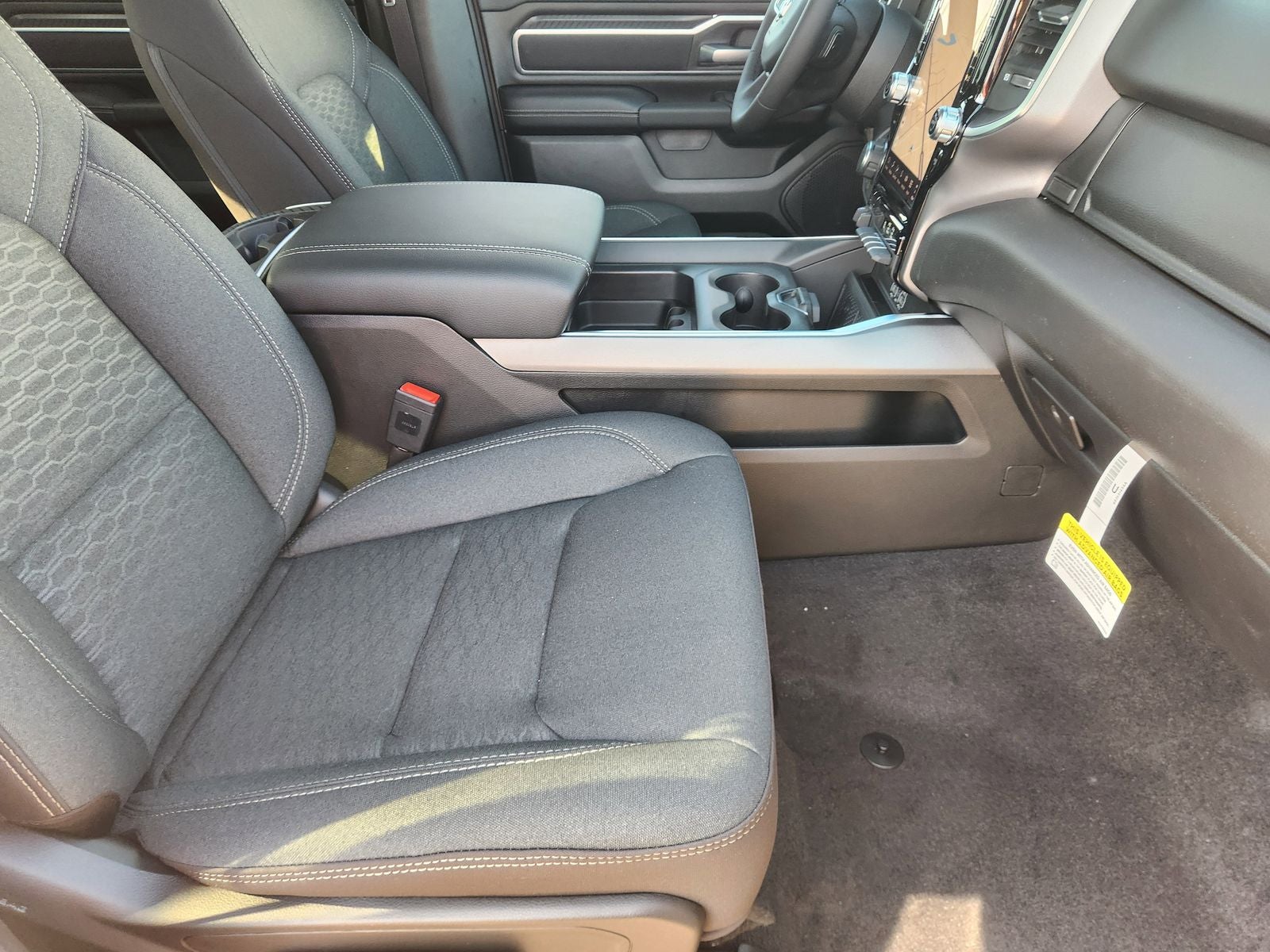 2026 RAM Ram 1500 RAM 1500 LONE STAR CREW CAB 4X4 5'7' BOX