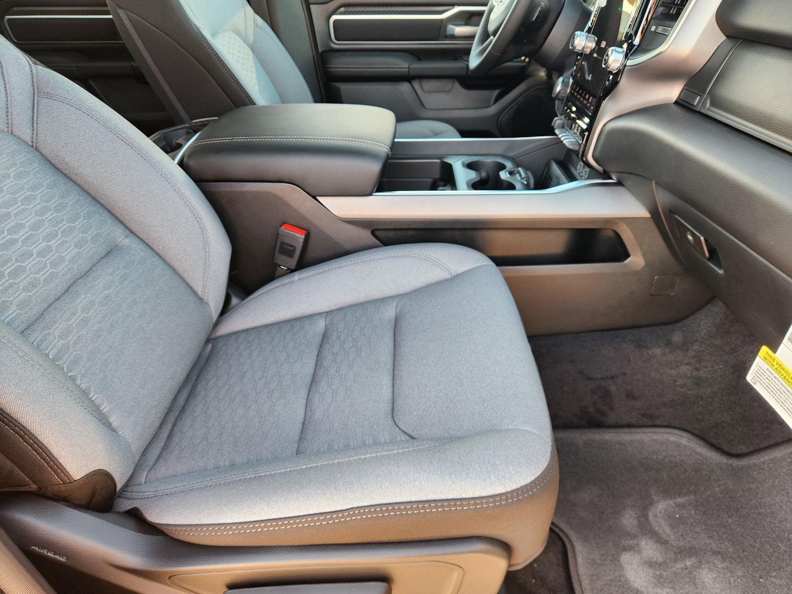 2026 RAM Ram 1500 RAM 1500 LONE STAR CREW CAB 4X4 5'7' BOX