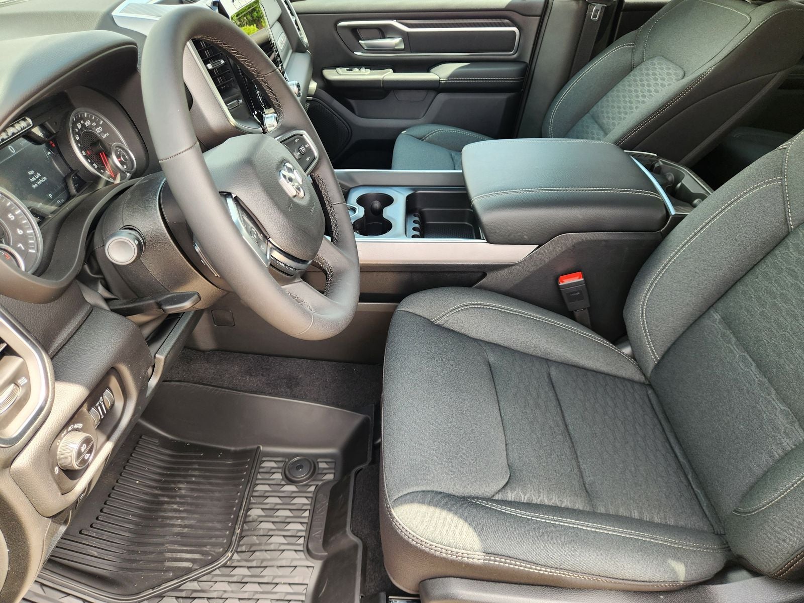 2026 RAM Ram 1500 RAM 1500 LONE STAR CREW CAB 4X4 5'7' BOX