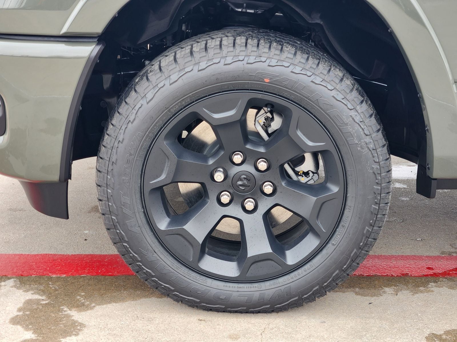 2026 RAM Ram 1500 RAM 1500 LONE STAR CREW CAB 4X4 5'7' BOX