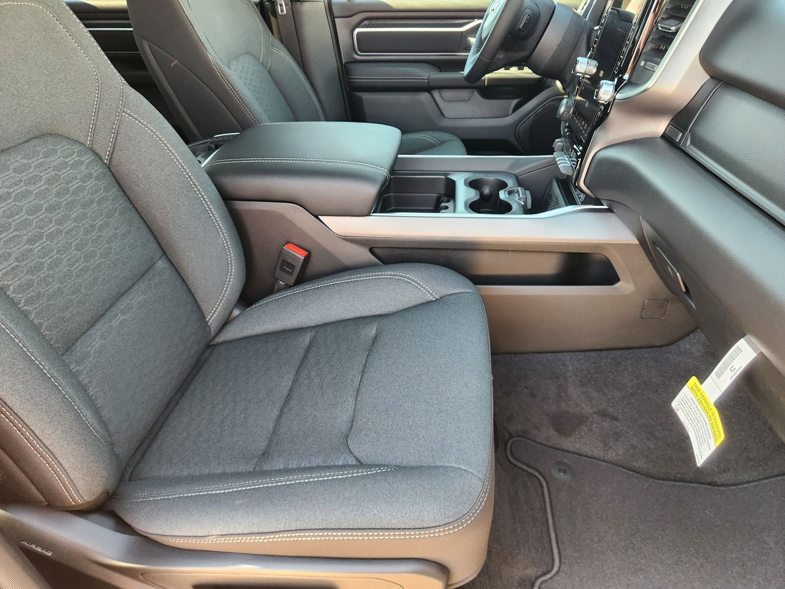 2026 RAM Ram 1500 RAM 1500 LONE STAR CREW CAB 4X4 5'7' BOX