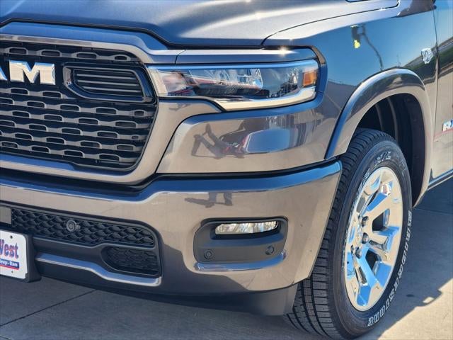 2026 RAM Ram 1500 RAM 1500 LONE STAR CREW CAB 4X4 5'7' BOX