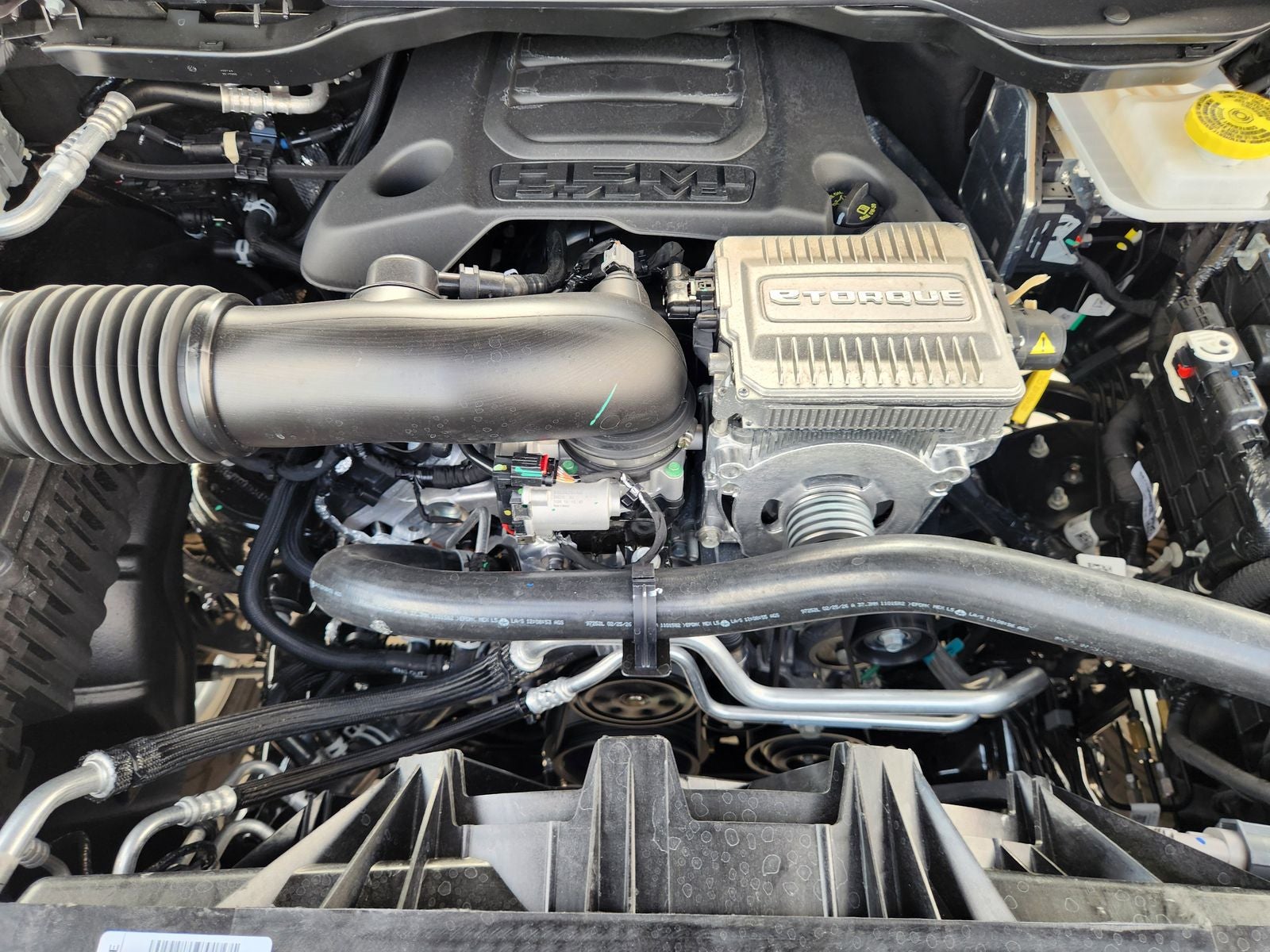 2026 RAM Ram 1500 RAM 1500 LONE STAR CREW CAB 4X4 5'7' BOX