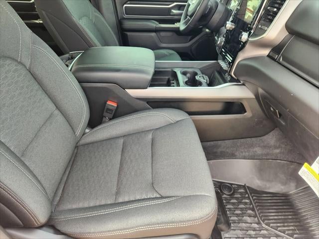 2026 RAM Ram 1500 Lone Star Crew Cab 4x4 5'7' Box