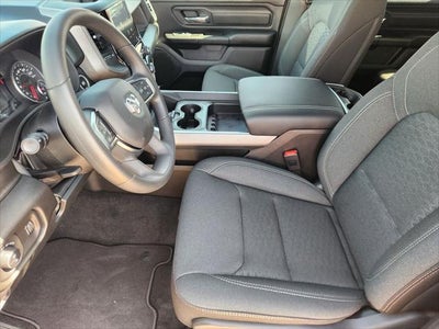 2027 RAM Ram 1500 RAM 1500 EXPRESS CREW CAB 4X4 5'7' BOX