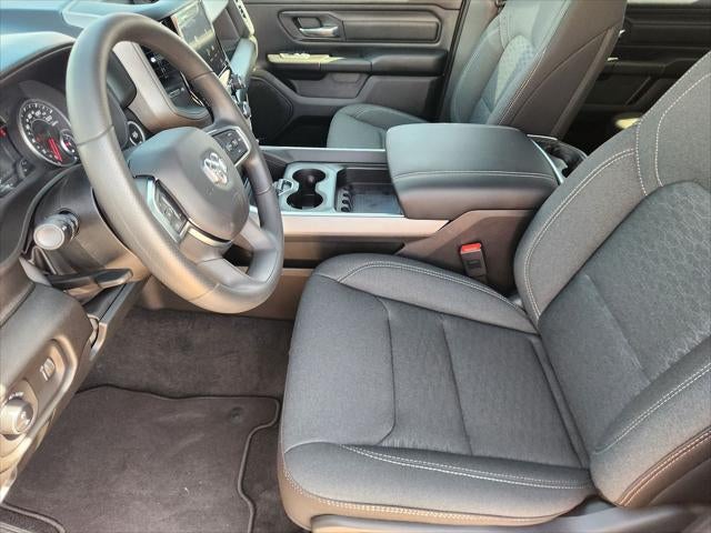 2027 RAM Ram 1500 RAM 1500 EXPRESS CREW CAB 4X4 5'7' BOX