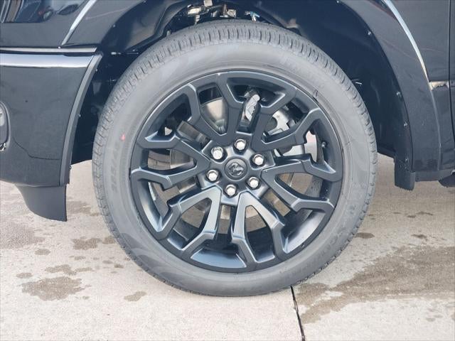 2026 RAM Ram 1500 RAM 1500 LIMITED CREW CAB 4X4 5'7' BOX