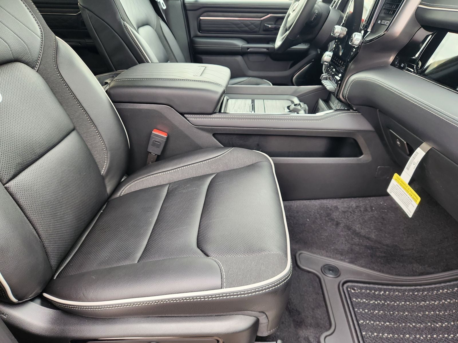 2026 RAM Ram 1500 RAM 1500 LIMITED CREW CAB 4X4 5'7' BOX