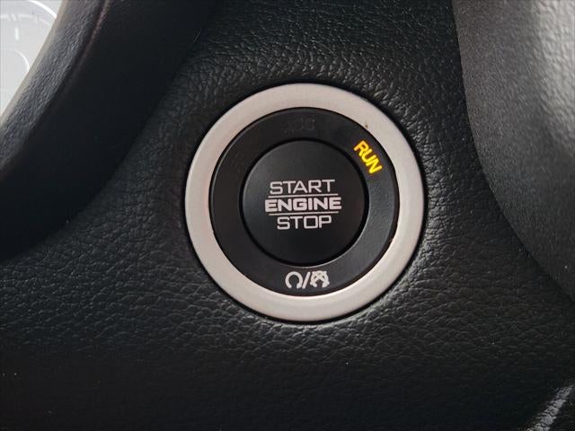 2020 RAM Ram 1500 Laramie Crew Cab 4x4 5'7' Box