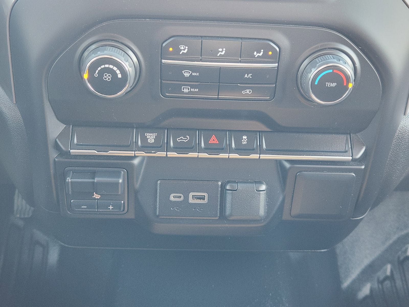 2023 Chevrolet Silverado 3500HD 4WD Crew Cab Long Bed WT