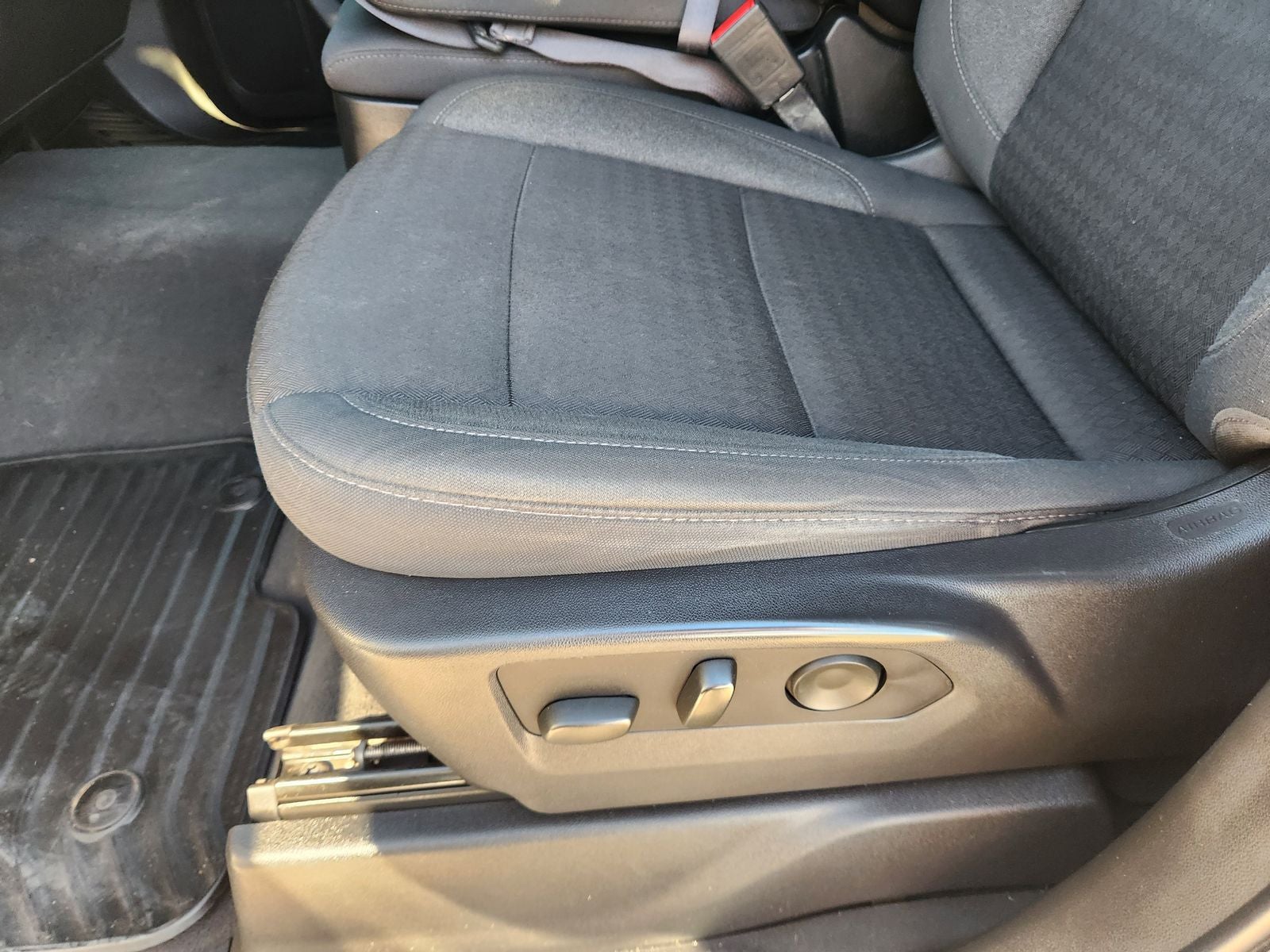 2024 Chevrolet Silverado 2500HD 4WD Double Cab Standard Bed Custom