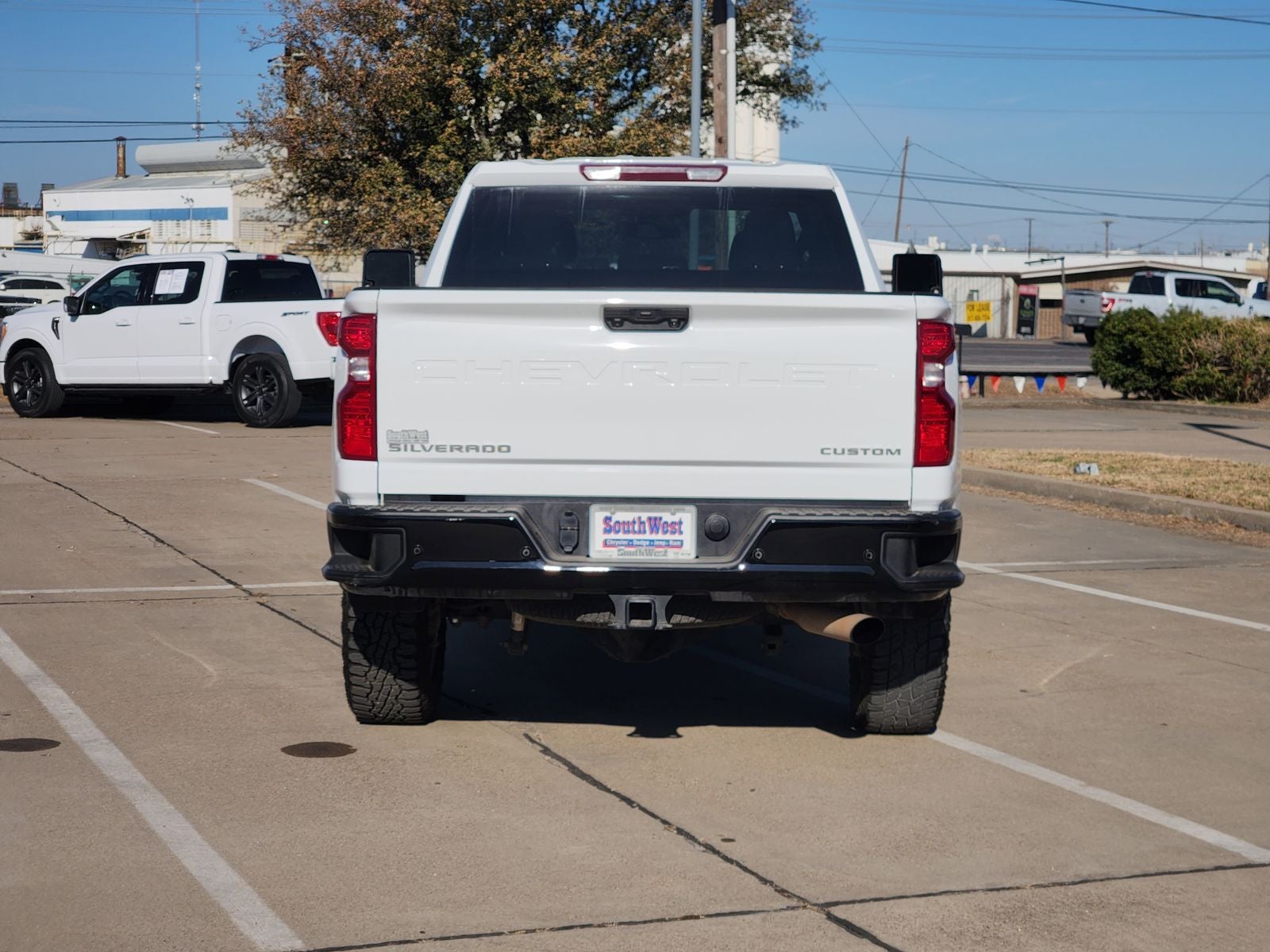2024 Chevrolet Silverado 2500HD 4WD Double Cab Standard Bed Custom