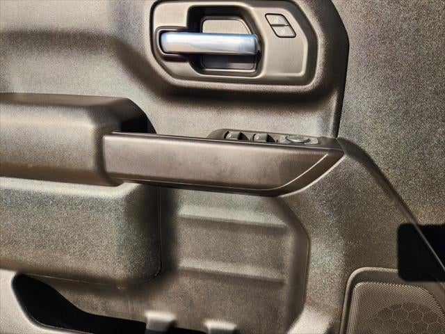 2024 Chevrolet Silverado 2500HD 4WD Double Cab Standard Bed Custom