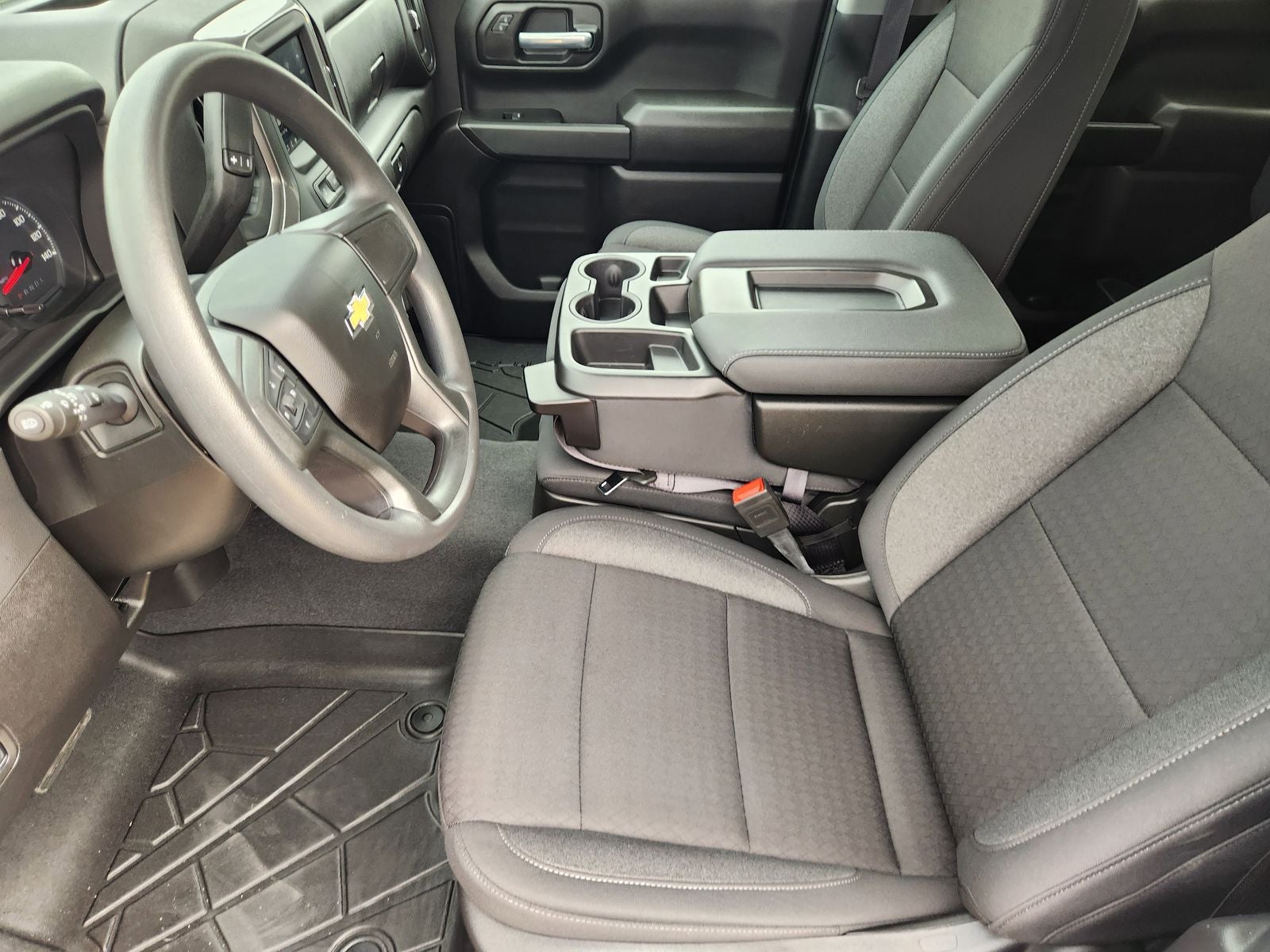 2025 Chevrolet Silverado 1500 4WD Crew Cab Short Bed Custom