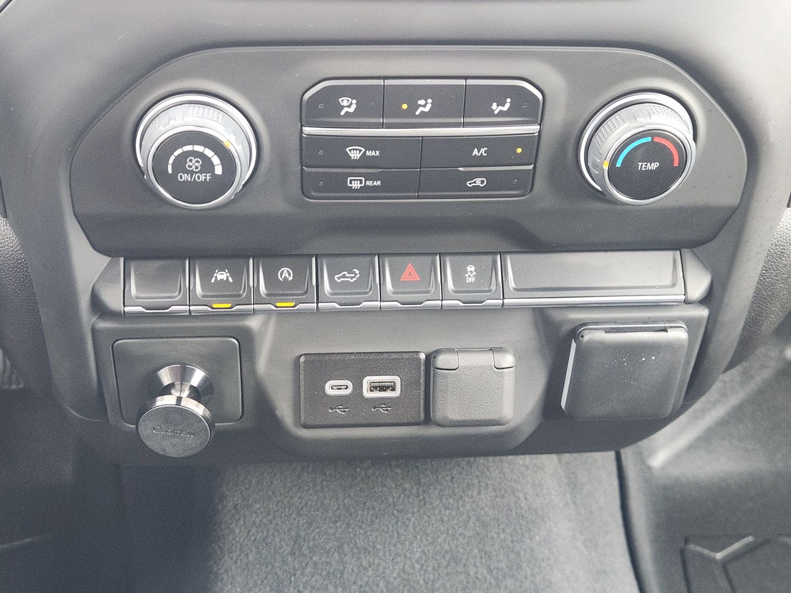 2025 Chevrolet Silverado 1500 4WD Crew Cab Short Bed Custom