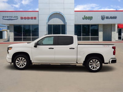 2025 Chevrolet Silverado 1500 4WD Crew Cab Short Bed Custom