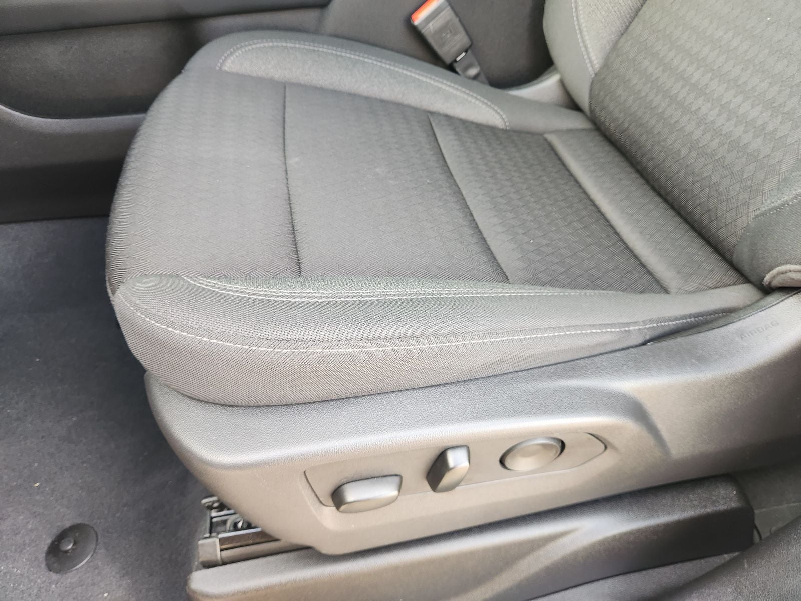2025 Chevrolet Tahoe 2WD LS