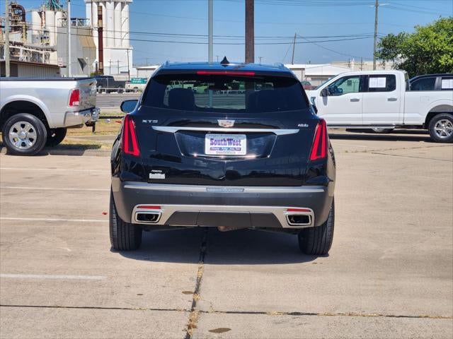 2022 Cadillac XT5 AWD Premium Luxury