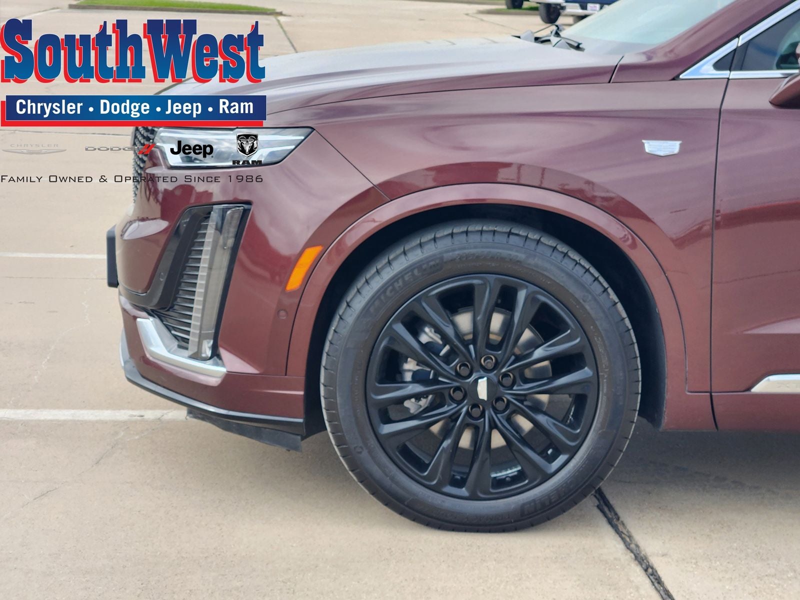 2022 Cadillac XT6 FWD Premium Luxury