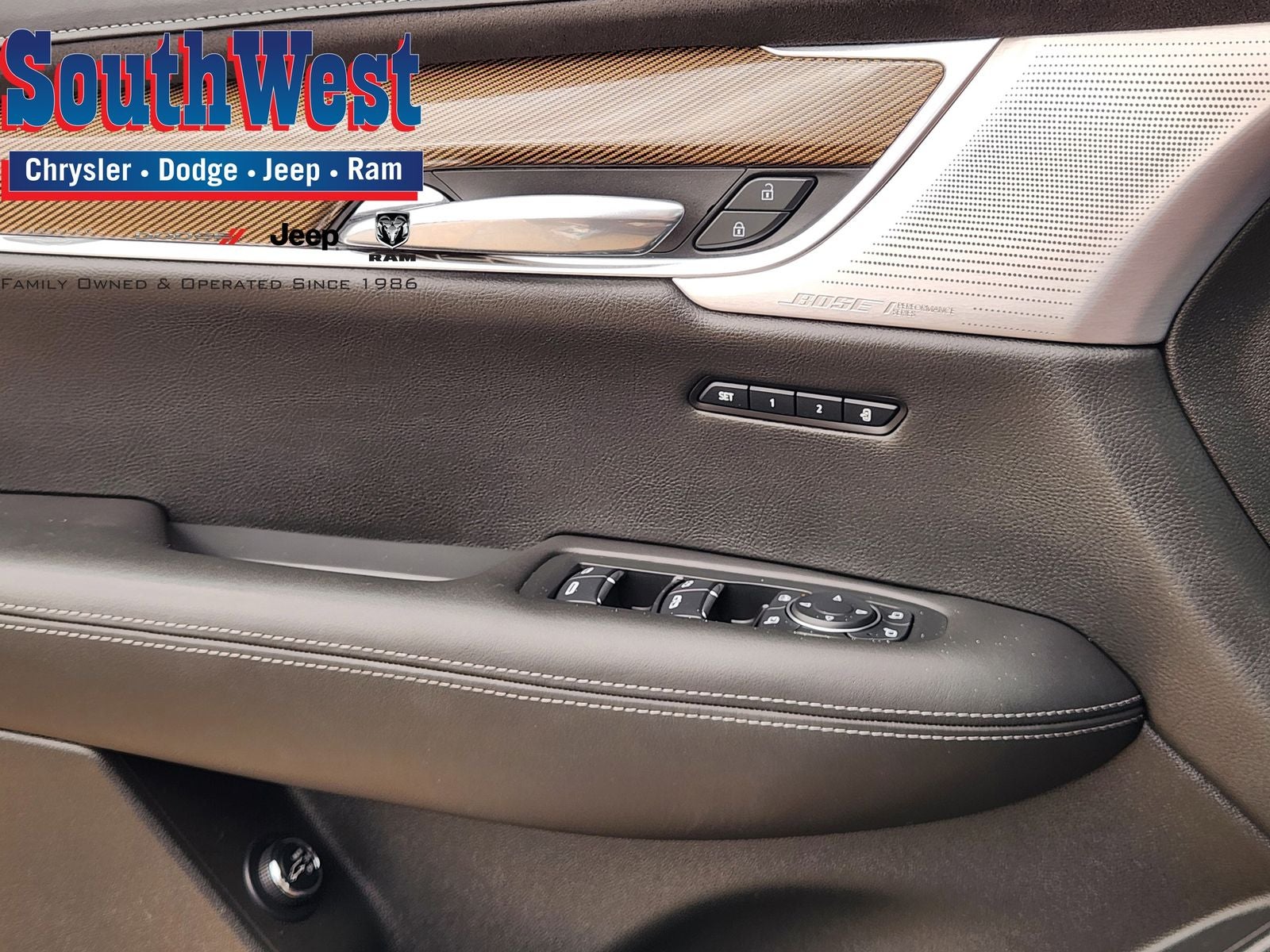 2022 Cadillac XT6 FWD Premium Luxury