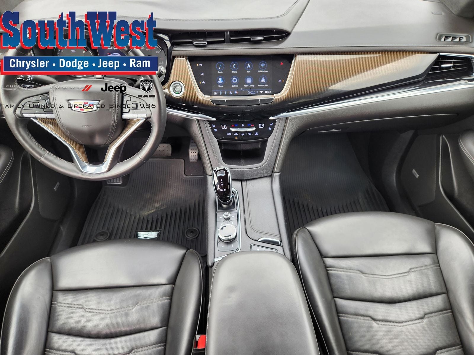 2022 Cadillac XT6 FWD Premium Luxury