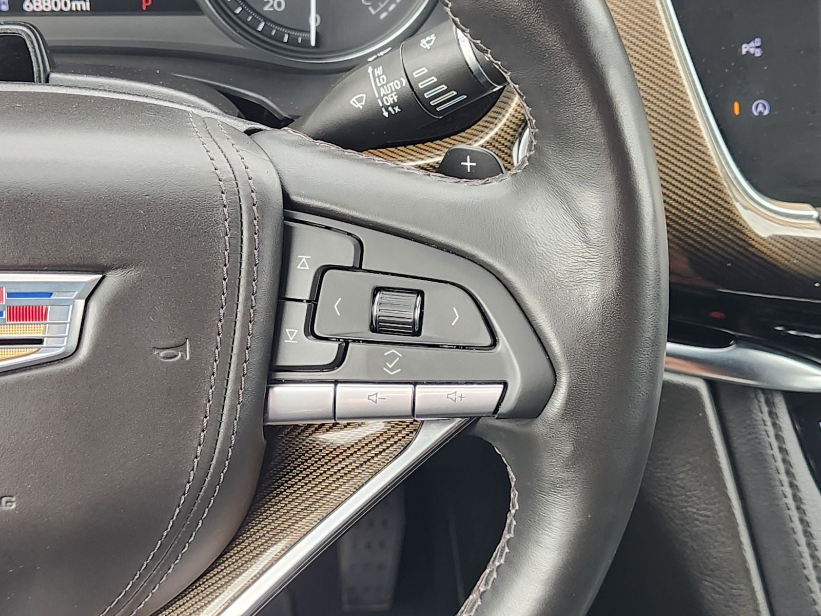 2022 Cadillac XT6 FWD Premium Luxury