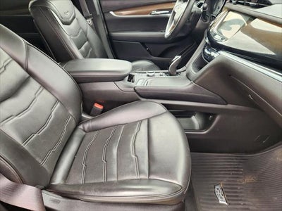 2022 Cadillac XT6 FWD Premium Luxury