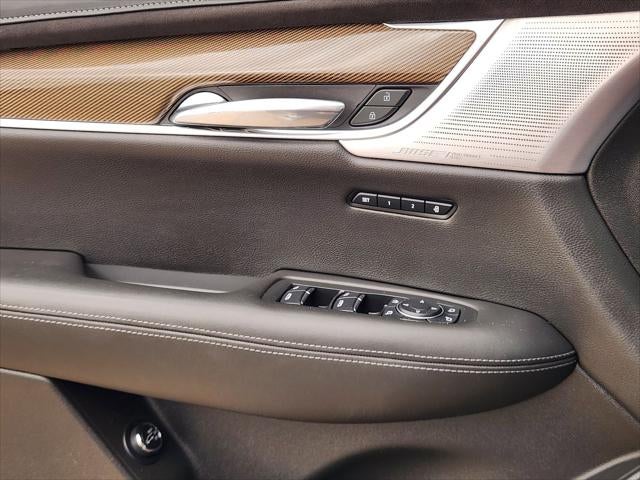 2022 Cadillac XT6 FWD Premium Luxury