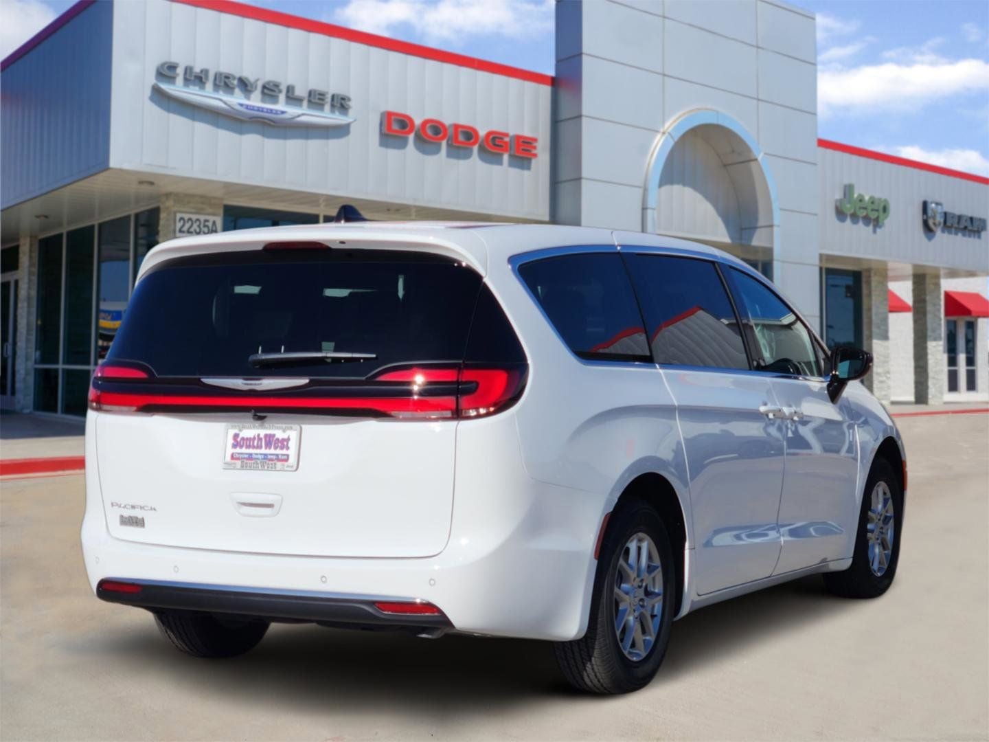 2026 Chrysler Pacifica PACIFICA SELECT