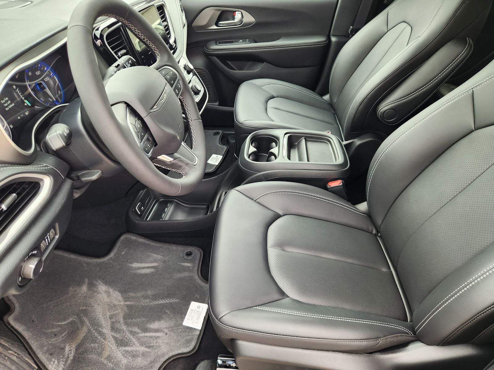 2027 Chrysler Pacifica PACIFICA SELECT