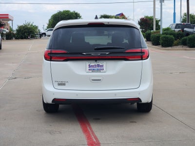 2027 Chrysler Pacifica PACIFICA SELECT