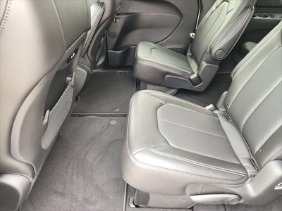 2027 Chrysler Pacifica PACIFICA SELECT