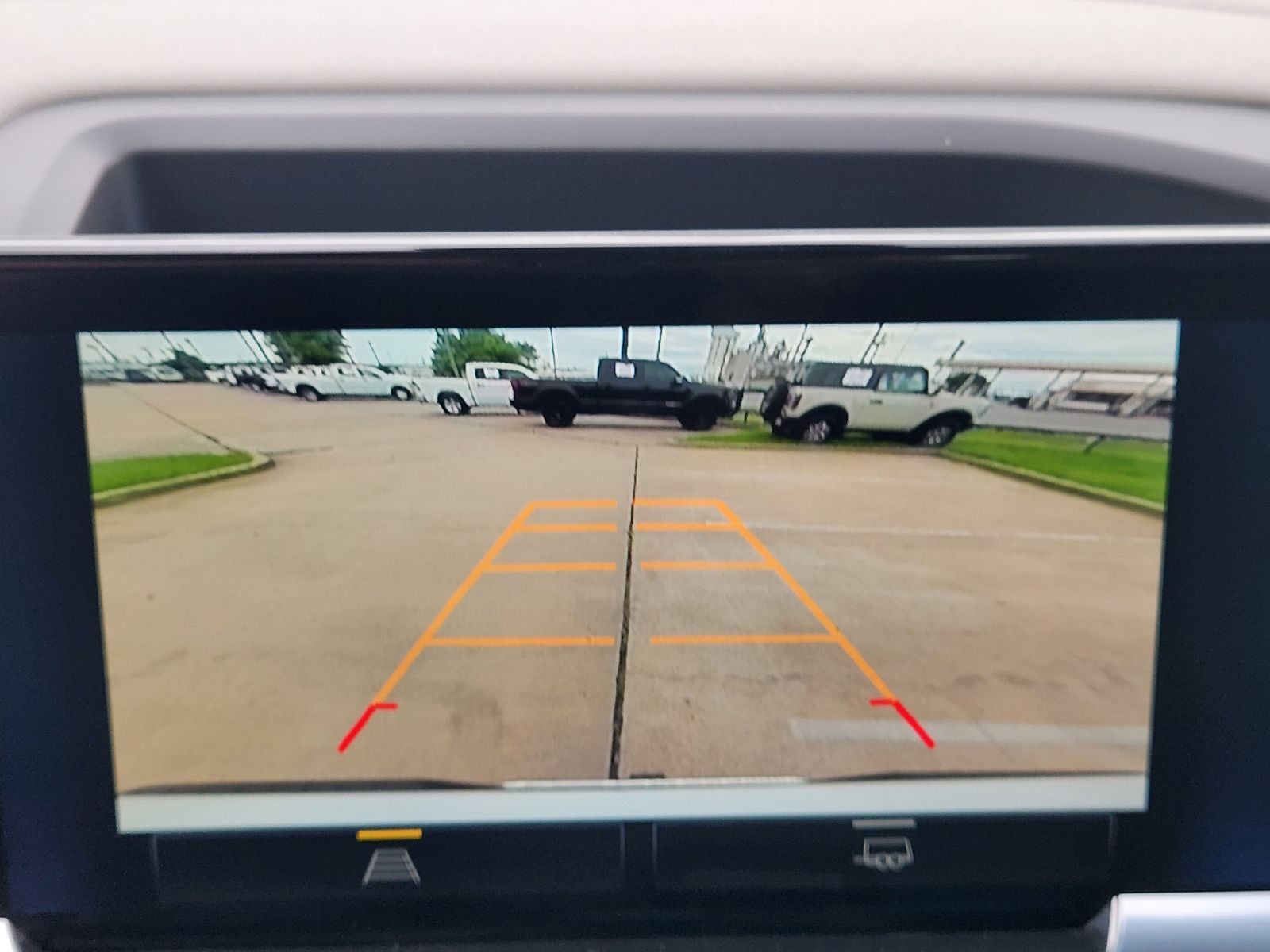 2025 Chevrolet Silverado 1500 2WD Crew Cab Short Bed LT