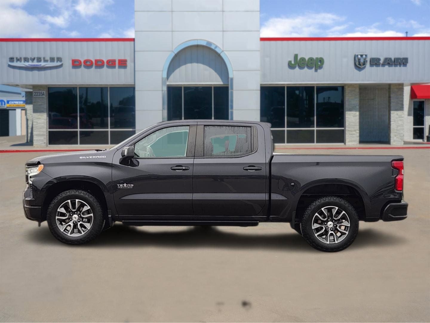 2024 Chevrolet Silverado 1500 2WD Crew Cab Short Bed RST