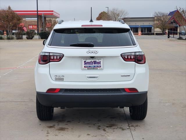 2026 Jeep Compass COMPASS LATITUDE 4X4