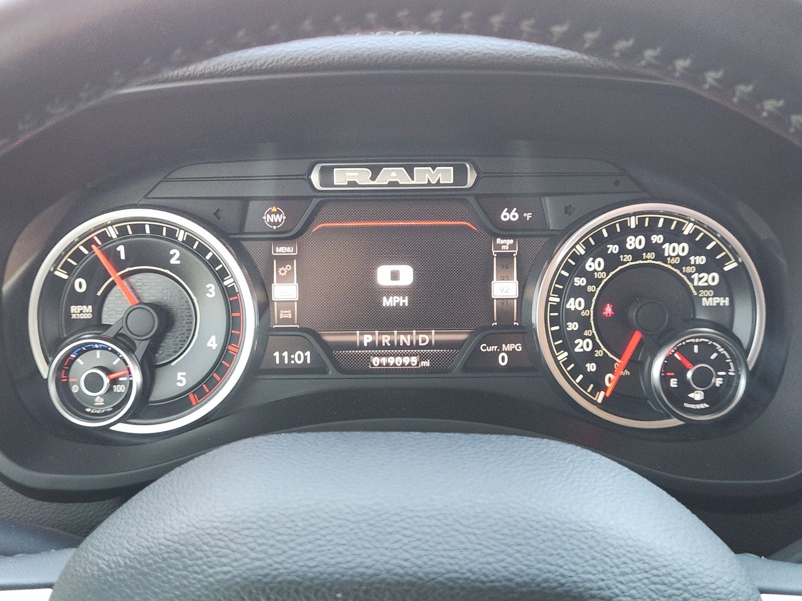 2022 RAM Ram 3500 Laramie Crew Cab 4x4 6'4' Box