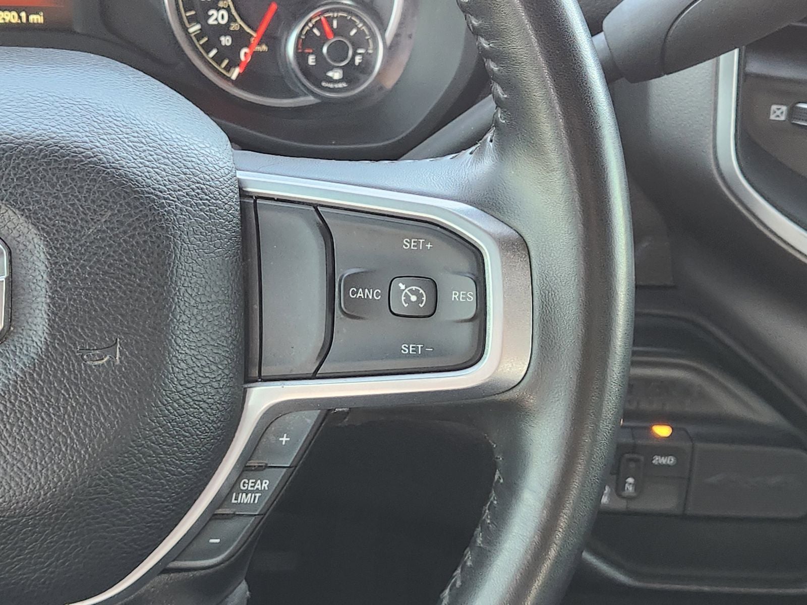 2024 RAM Ram 3500 Big Horn Crew Cab 4x4 8' Box