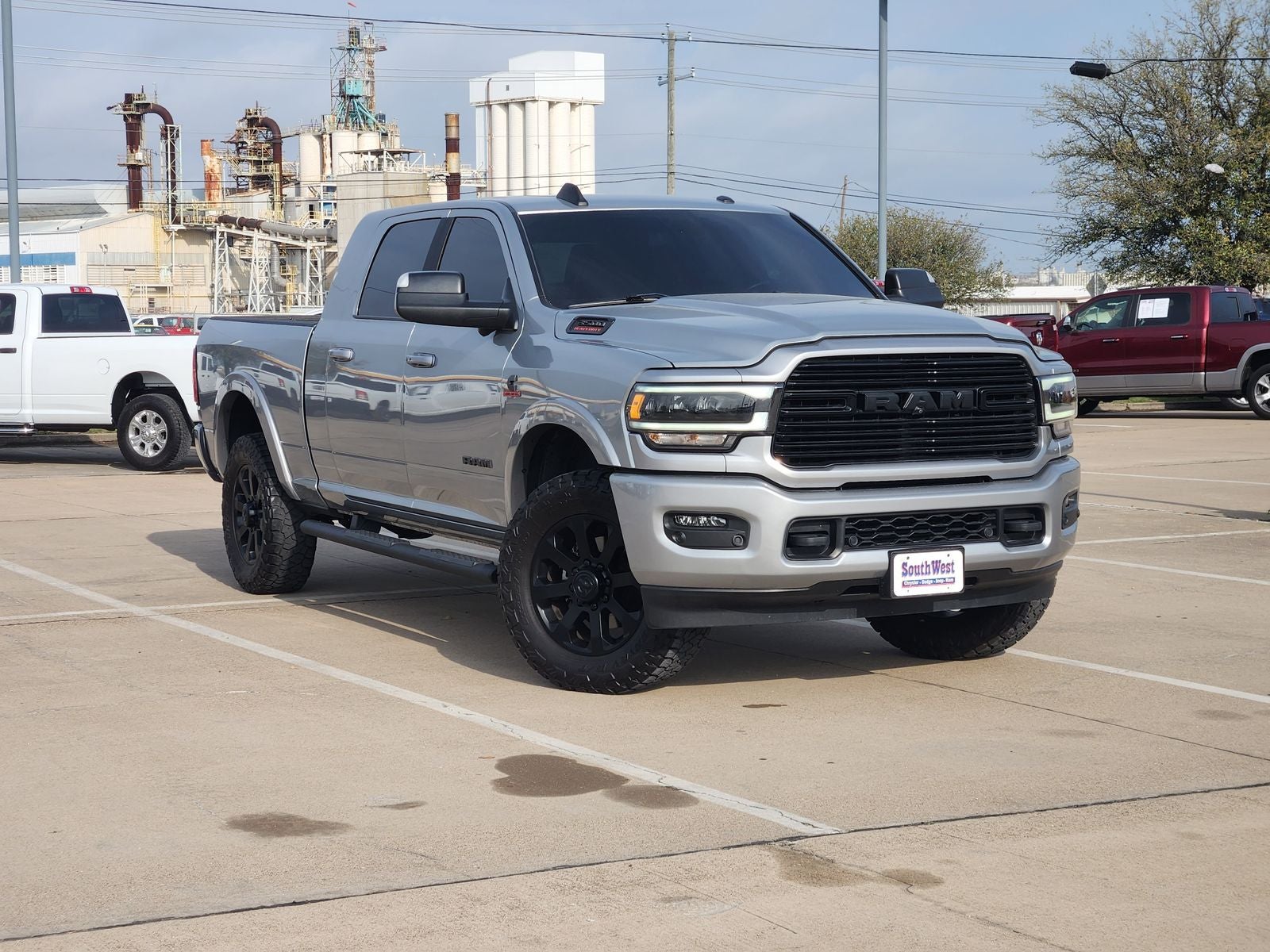 2022 RAM Ram 3500 Laramie Mega Cab 4x4 6'4' Box
